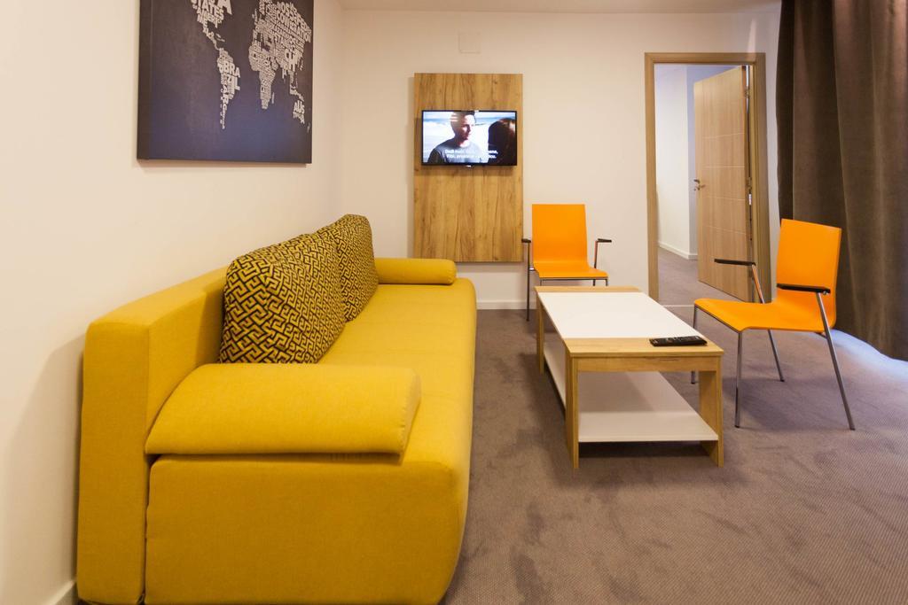 Chess Apartments Белград Екстериор снимка